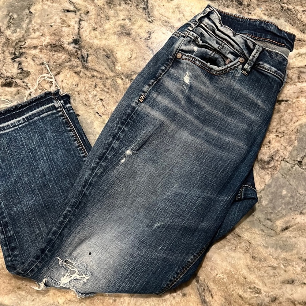 Silver jeans W32/L32 distressed, Capri jeans.